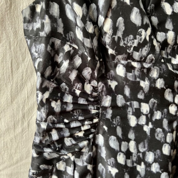 Adrianna Papell Fit and Flare Dress Size 12 - Picture 3 of 6